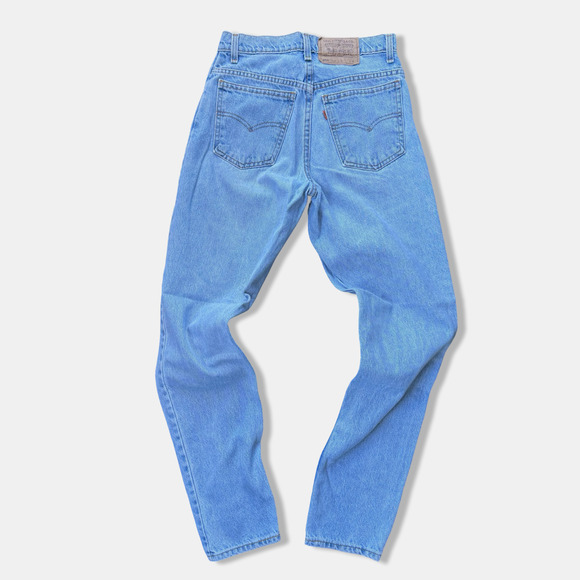 Vintage Levi’s 950 Women’s Blue Jeans 7 MED USA Made Relaxed Fit Tapered Leg - Picture 2 of 16